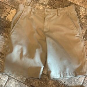 Boy’s khaki Shorts